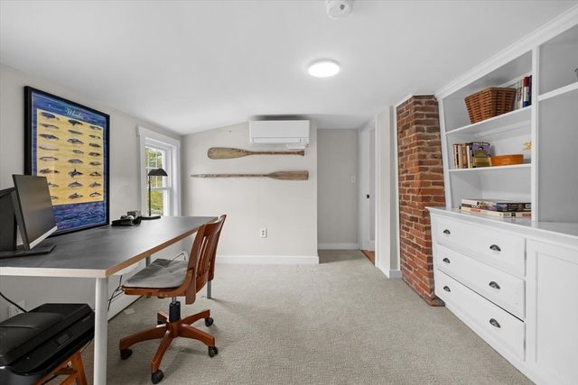 23 Mayflower Ln, Duxbury, MA 02332