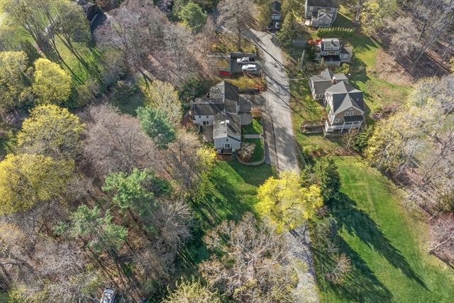 23 Mayflower Ln, Duxbury, MA 02332