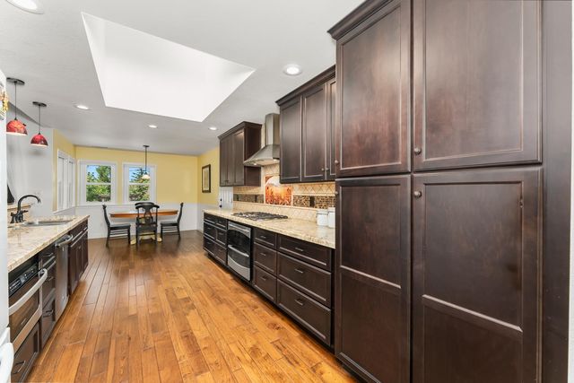 6617 Filbert Ave, Orangevale, CA 95662