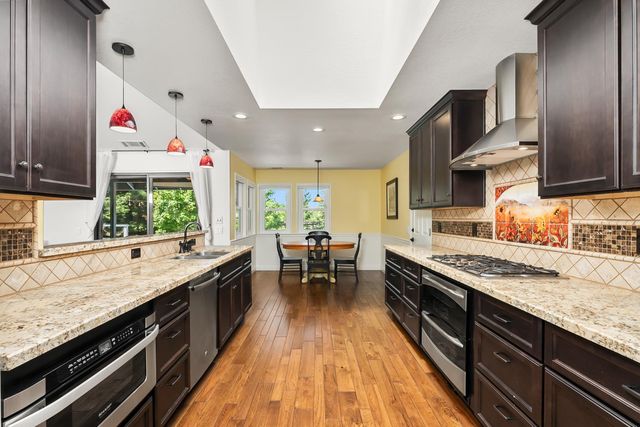 6617 Filbert Ave, Orangevale, CA 95662