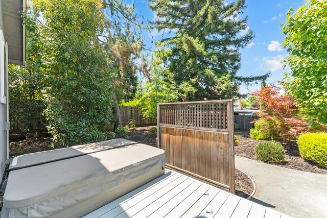 6617 Filbert Ave, Orangevale, CA 95662