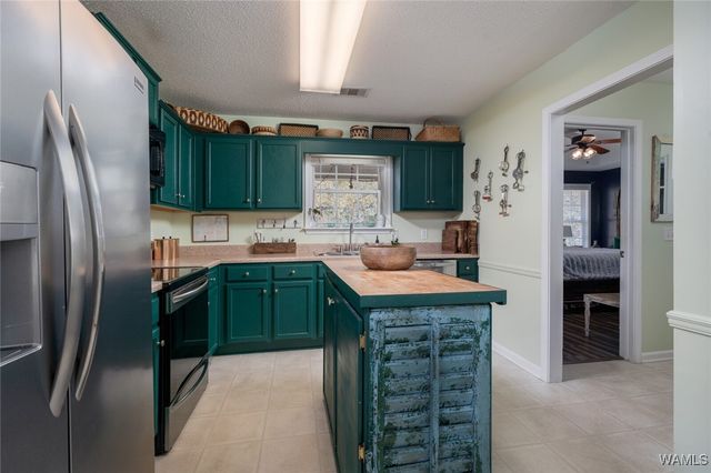 16012 Northwind, Northport, AL 35475