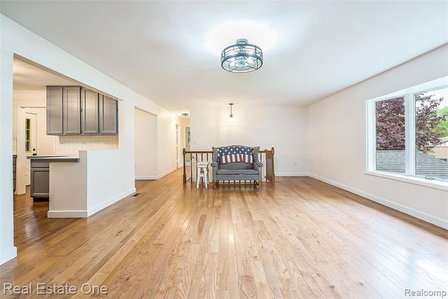 12909 Haven Drive, South Lyon, MI 48178