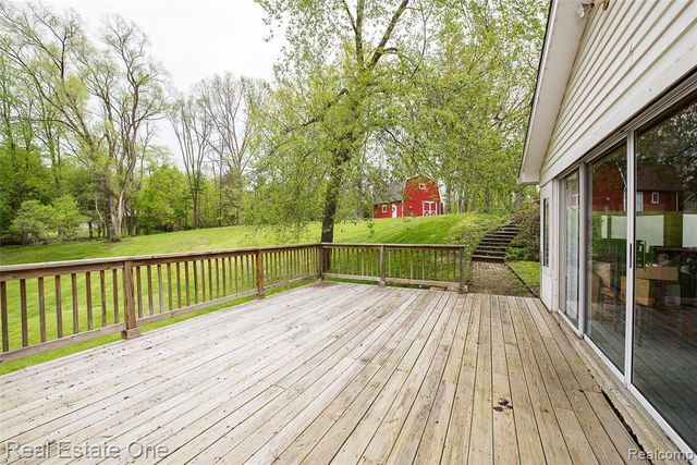 12909 Haven Drive, South Lyon, MI 48178