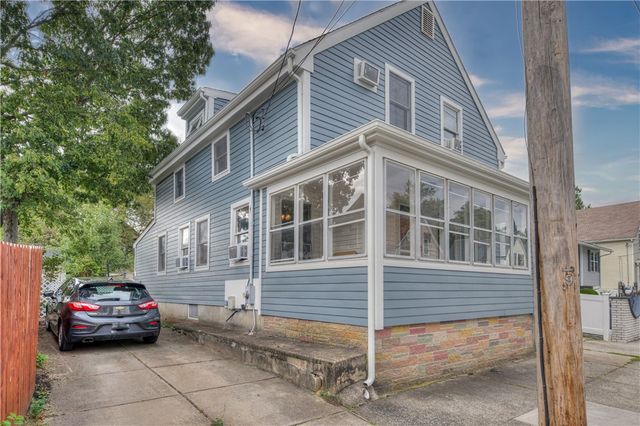 300 Northup Street, Cranston, RI 02905