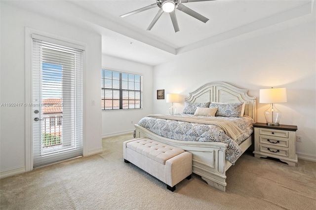 11668 SW 13th Ct, Pembroke Pines, FL 33025