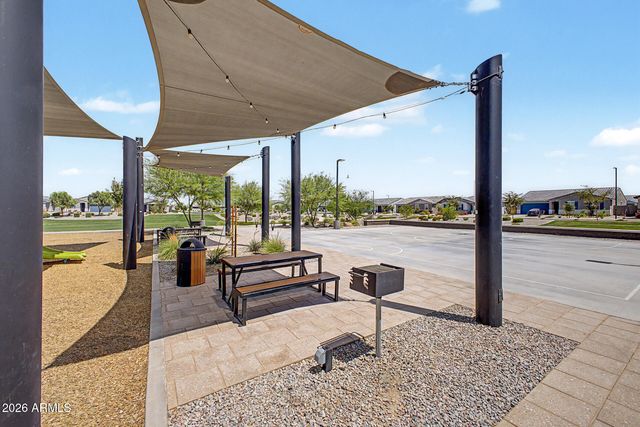 17525 W ADAMS Street, Goodyear, AZ 85338