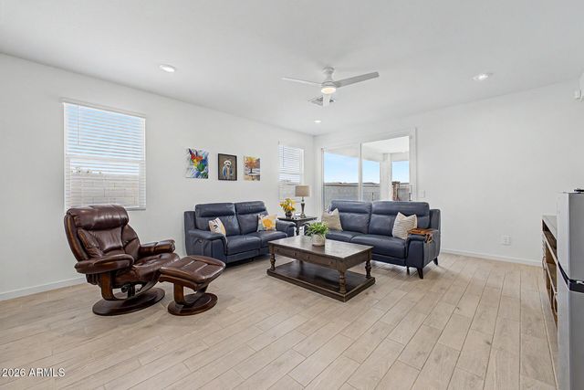 17525 W ADAMS Street, Goodyear, AZ 85338