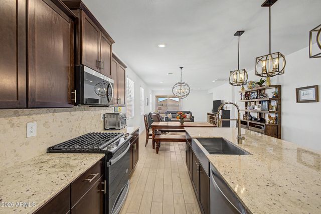 17525 W ADAMS Street, Goodyear, AZ 85338