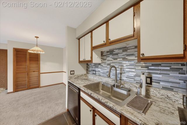 1459 Shoemaker Drive, Westland, MI 48185