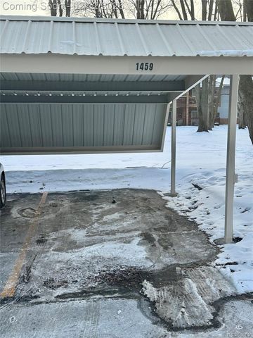 1459 Shoemaker Drive, Westland, MI 48185