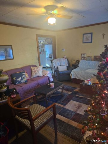 122 Falls Road, East Haddam, CT 06469