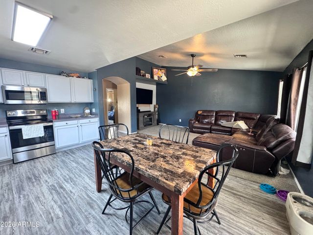 75 S SYCAMORE Street, Florence, AZ 85132