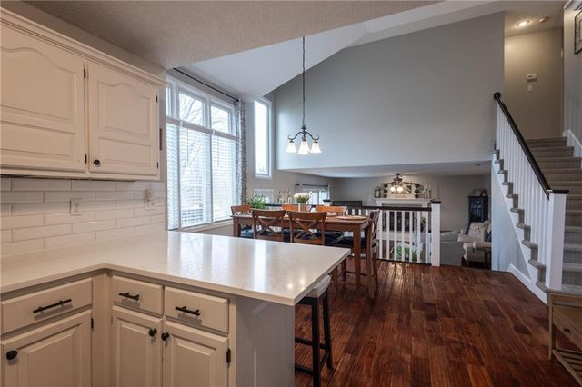 4109 SW Washington Drive, Blue Springs, MO 64014