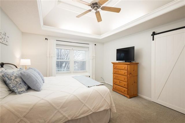 4109 SW Washington Drive, Blue Springs, MO 64014