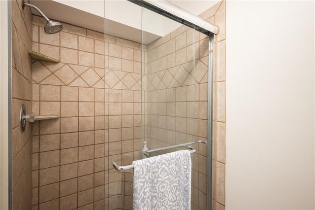 4109 SW Washington Drive, Blue Springs, MO 64014