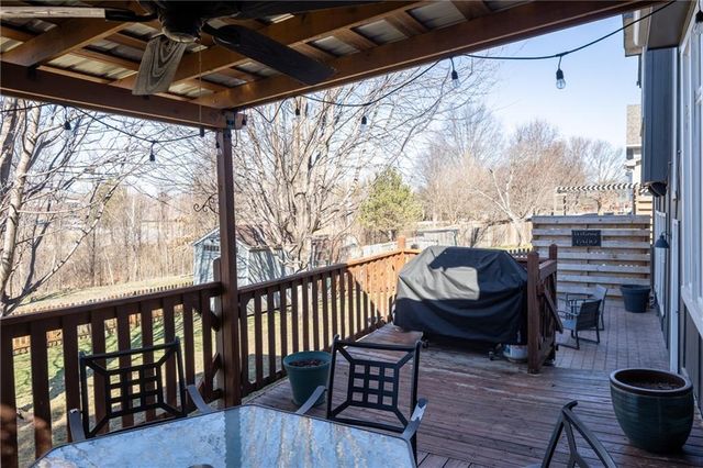 4109 SW Washington Drive, Blue Springs, MO 64014