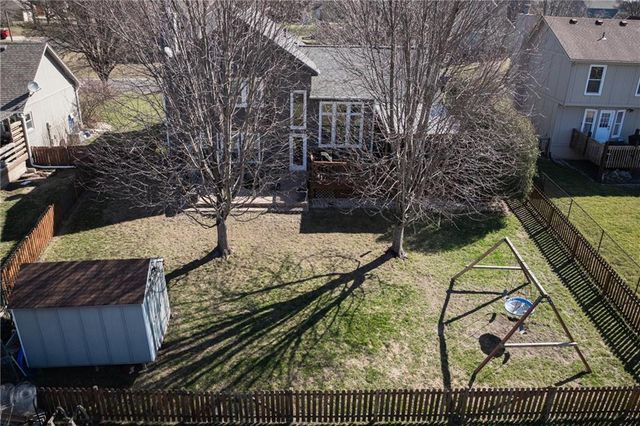 4109 SW Washington Drive, Blue Springs, MO 64014