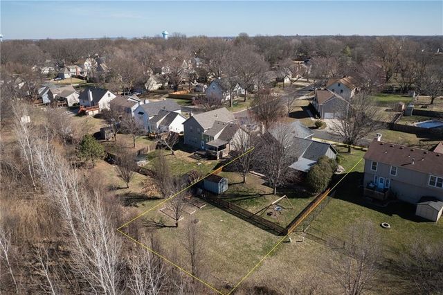 4109 SW Washington Drive, Blue Springs, MO 64014