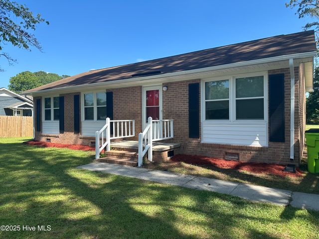 306 Ketner Boulevard, Havelock, NC 28532