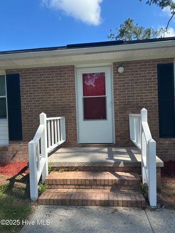 306 Ketner Boulevard, Havelock, NC 28532