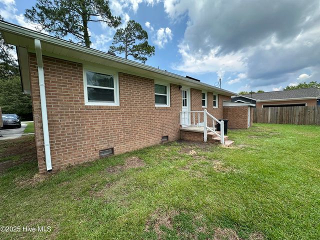 306 Ketner Boulevard, Havelock, NC 28532