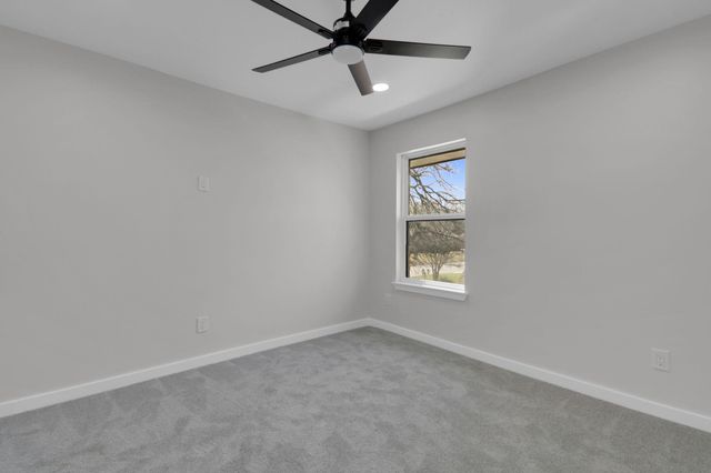 210 Las Colinas DR, Georgetown, TX 78628