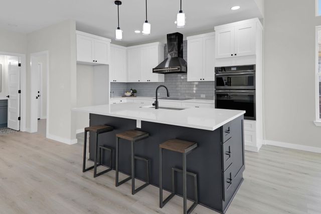 210 Las Colinas DR, Georgetown, TX 78628