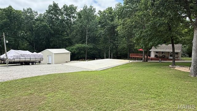 8933 Parrot Drive, French Village, MO 63036