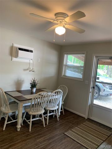 8933 Parrot Drive, French Village, MO 63036