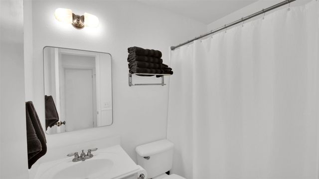 7209 Apperson ST, Del Valle, TX 78617