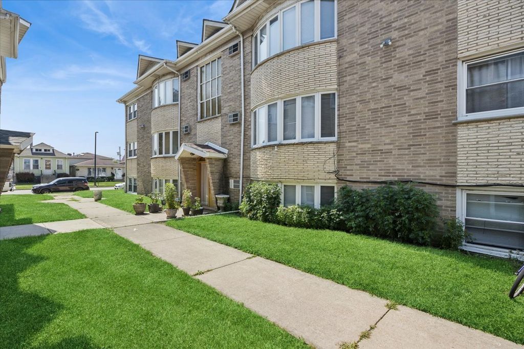 7408 W 58th Street, Summit, IL 60501 — photo 2
