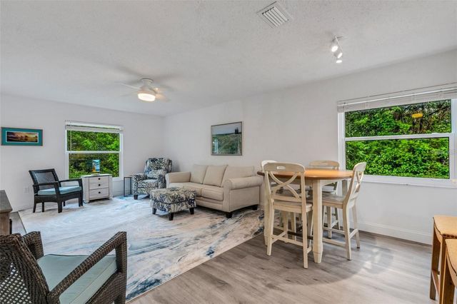 5019 VILLAGE GARDENS DRIVE 31, Sarasota, FL 34234