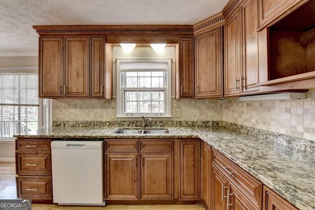 828 Clarion Way, Lawrenceville, GA 30044