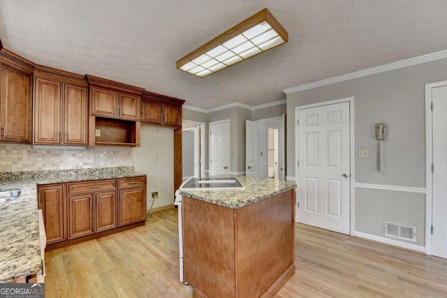 828 Clarion Way, Lawrenceville, GA 30044