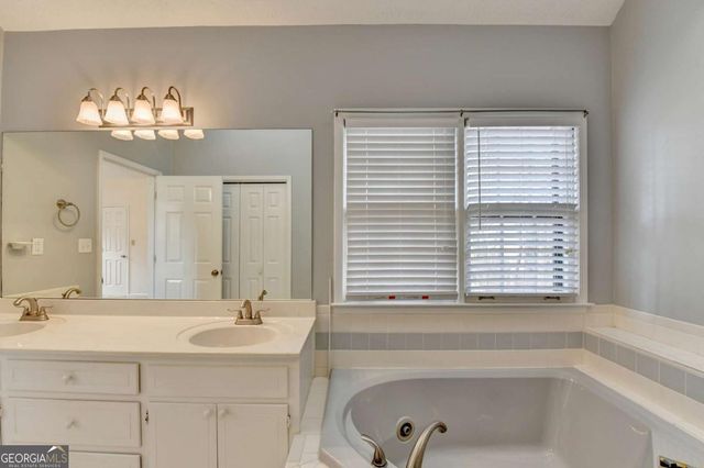 828 Clarion Way, Lawrenceville, GA 30044