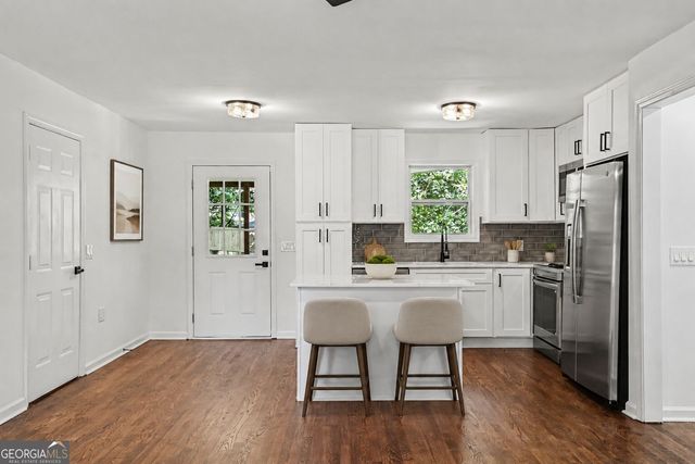 3166 Lindmoor Drive, Decatur, GA 30033