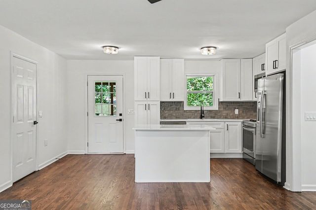 3166 Lindmoor Drive, Decatur, GA 30033