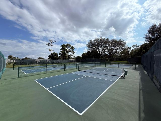 608 Harbour Pointe Way, Greenacres, FL 33413