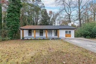 902 Scott SW Lane, Marietta, GA 30008