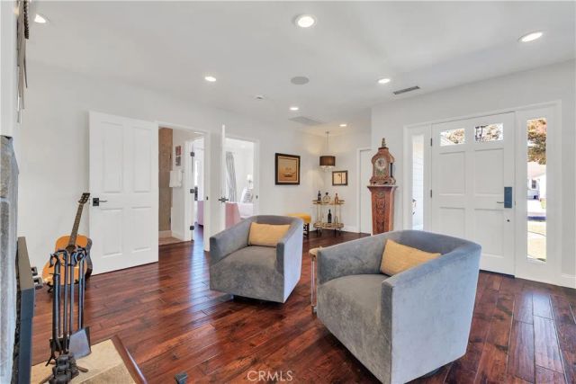 833 Mccarthy Court, El Segundo, CA 90245