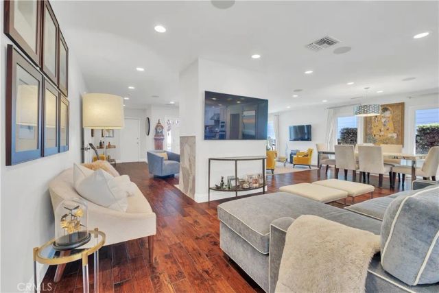 833 Mccarthy Court, El Segundo, CA 90245