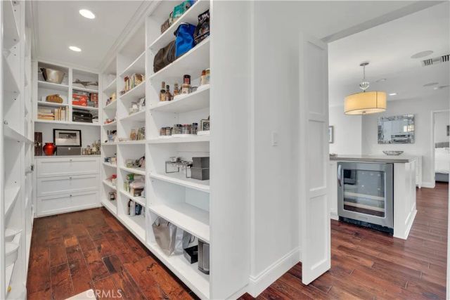 833 Mccarthy Court, El Segundo, CA 90245