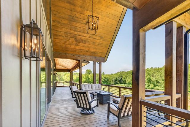 1753 Grassy Creek Road, Copperhill, TN 37317