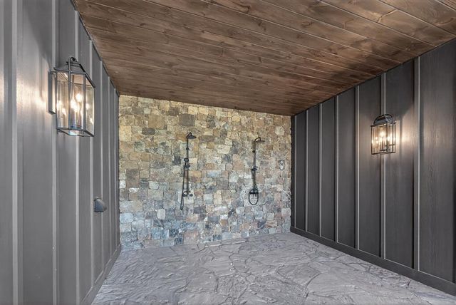 1753 Grassy Creek Road, Copperhill, TN 37317