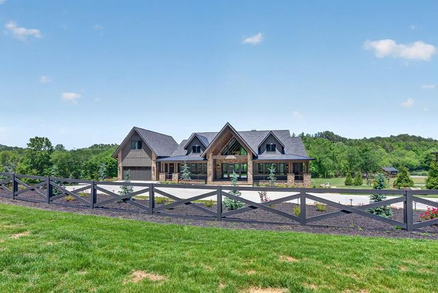 1753 Grassy Creek Road, Copperhill, TN 37317