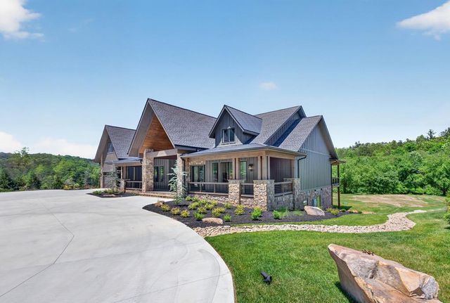 1753 Grassy Creek Road, Copperhill, TN 37317