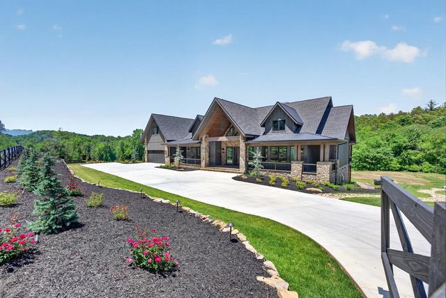 1753 Grassy Creek Road, Copperhill, TN 37317