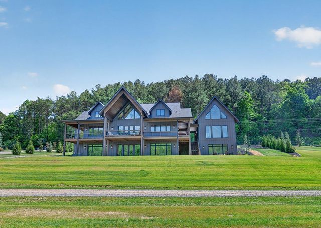 1753 Grassy Creek Road, Copperhill, TN 37317