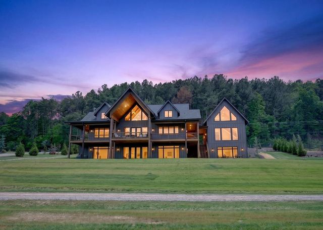 1753 Grassy Creek Road, Copperhill, TN 37317
